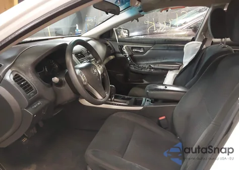 2015 Nissan Altima 2.5 S from USA, damaged, VIN 1N4AL3AP3FC298100